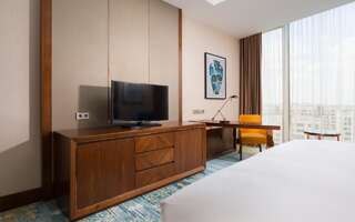 Отель Hilton Astana Нур-Султан Двухместный номер с 2 отдельными кроватями-3